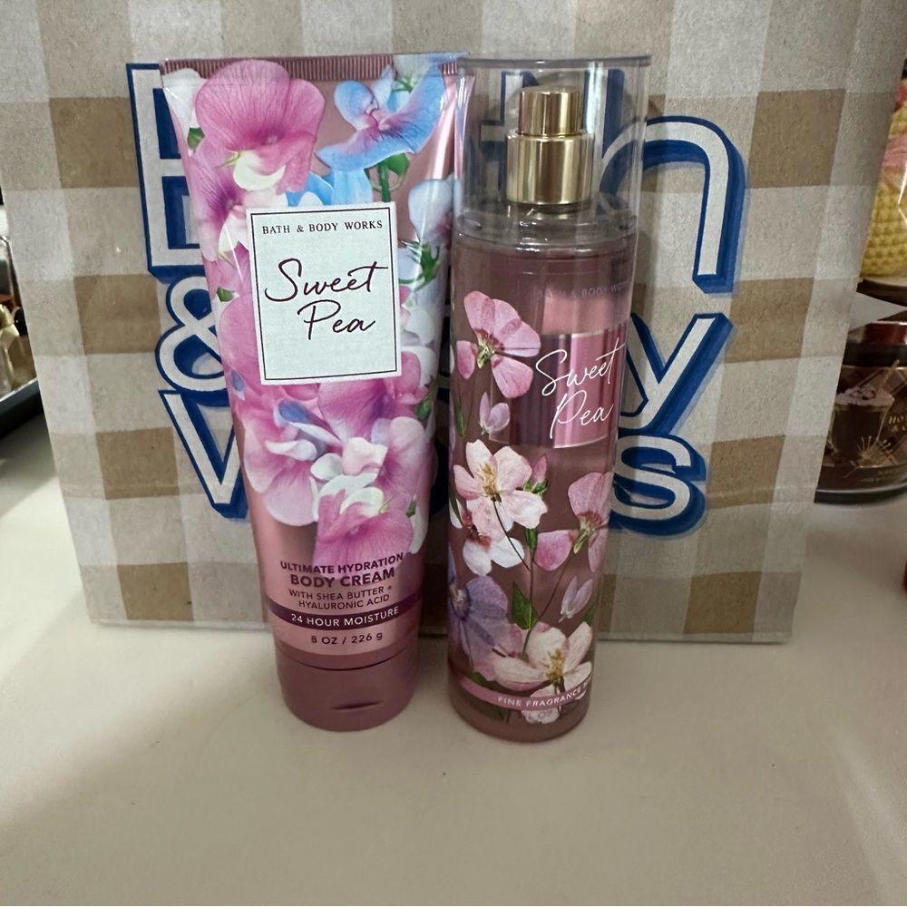 Bath & Body Works Sweet Pea set